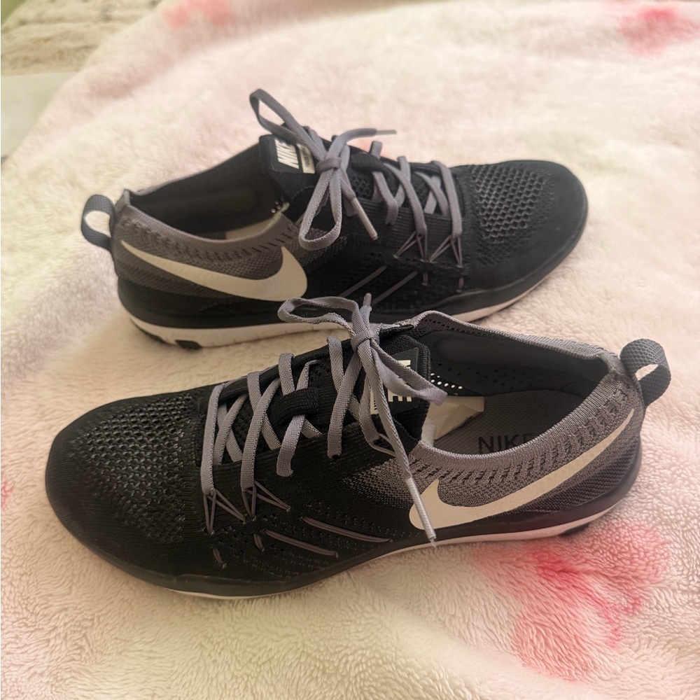 Nike Black and Gray Athletic Sneakers with White Swoosh